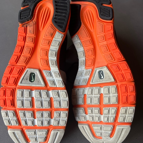 Nike Lunarlon running shoes. Size 8. Almost new! - Picture 5 of 5